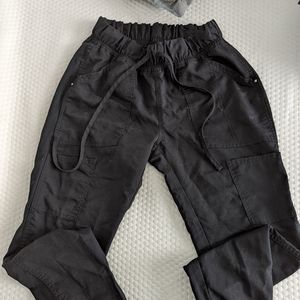 ✨3 for $25✨Scrub pants